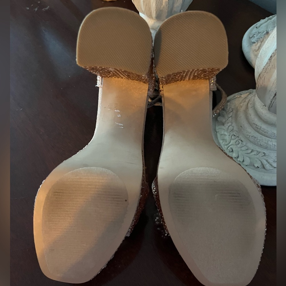 NWOT Madden Girl platform sparkle heels - Picture 5 of 8
